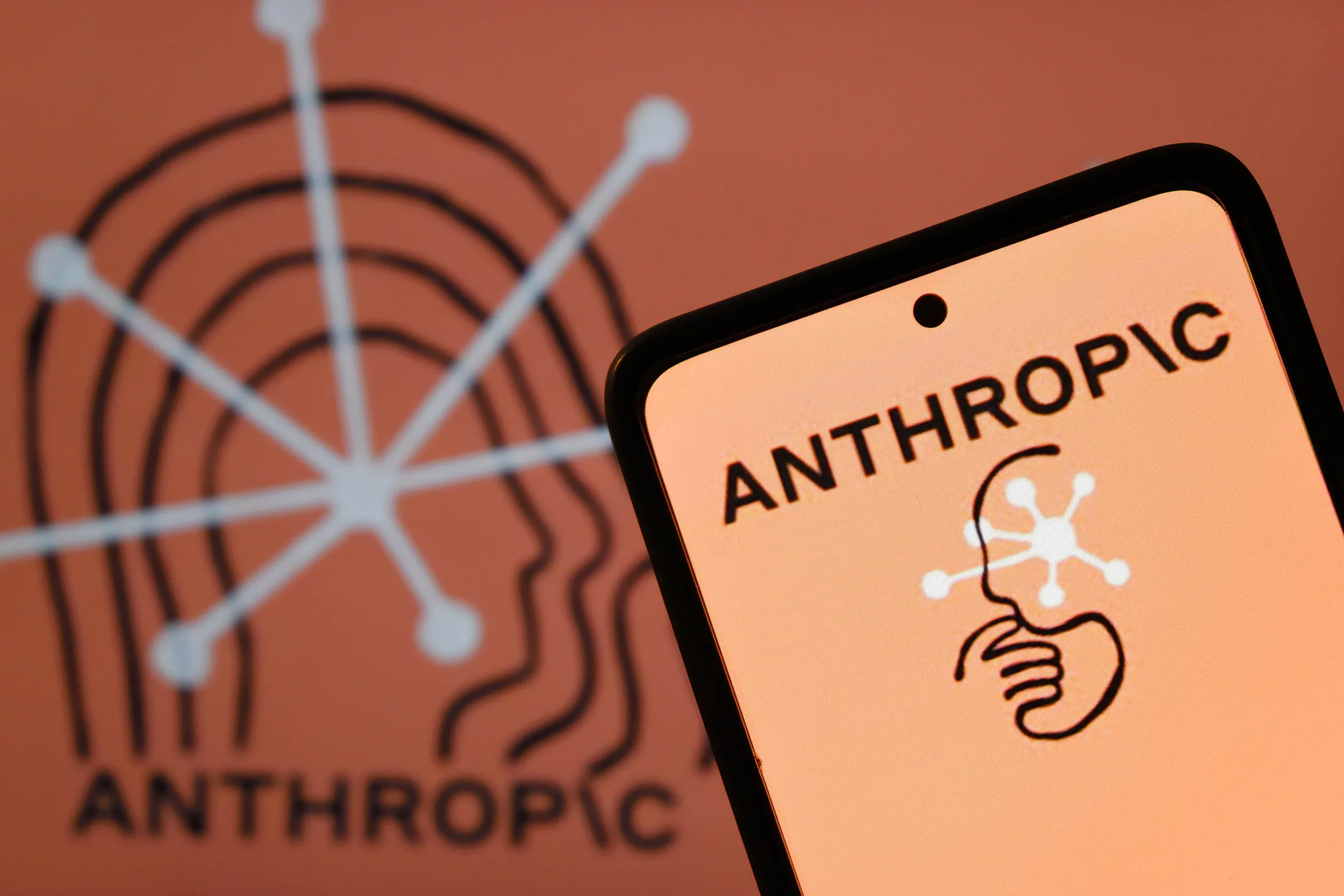 El sorpasso de la IA: Anthropic solicita su salida a bolsa tras arrebatarle el trono a OpenAI